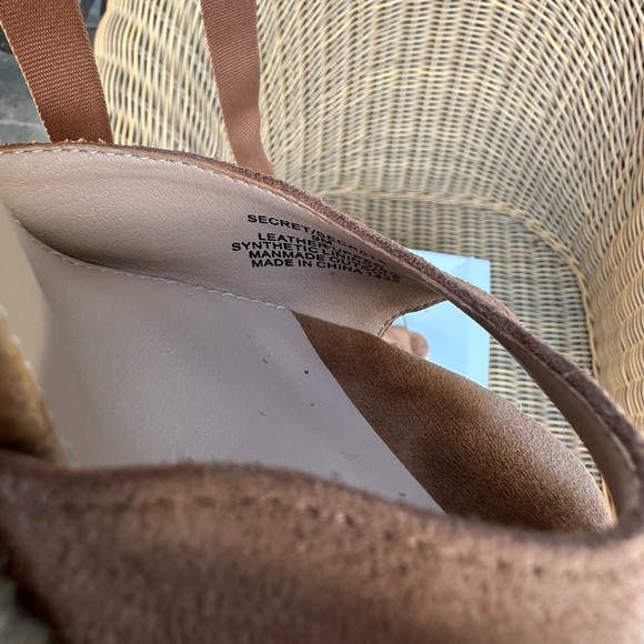 Steve Madden - SECRET peep toe lace up wedge - Picture 7 of 8